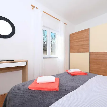 Appartement Pavao Rovanjska