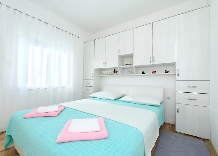 Apartment Pavao Rovanjska