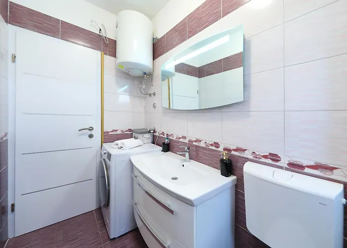 Apartment Pavao Rovanjska